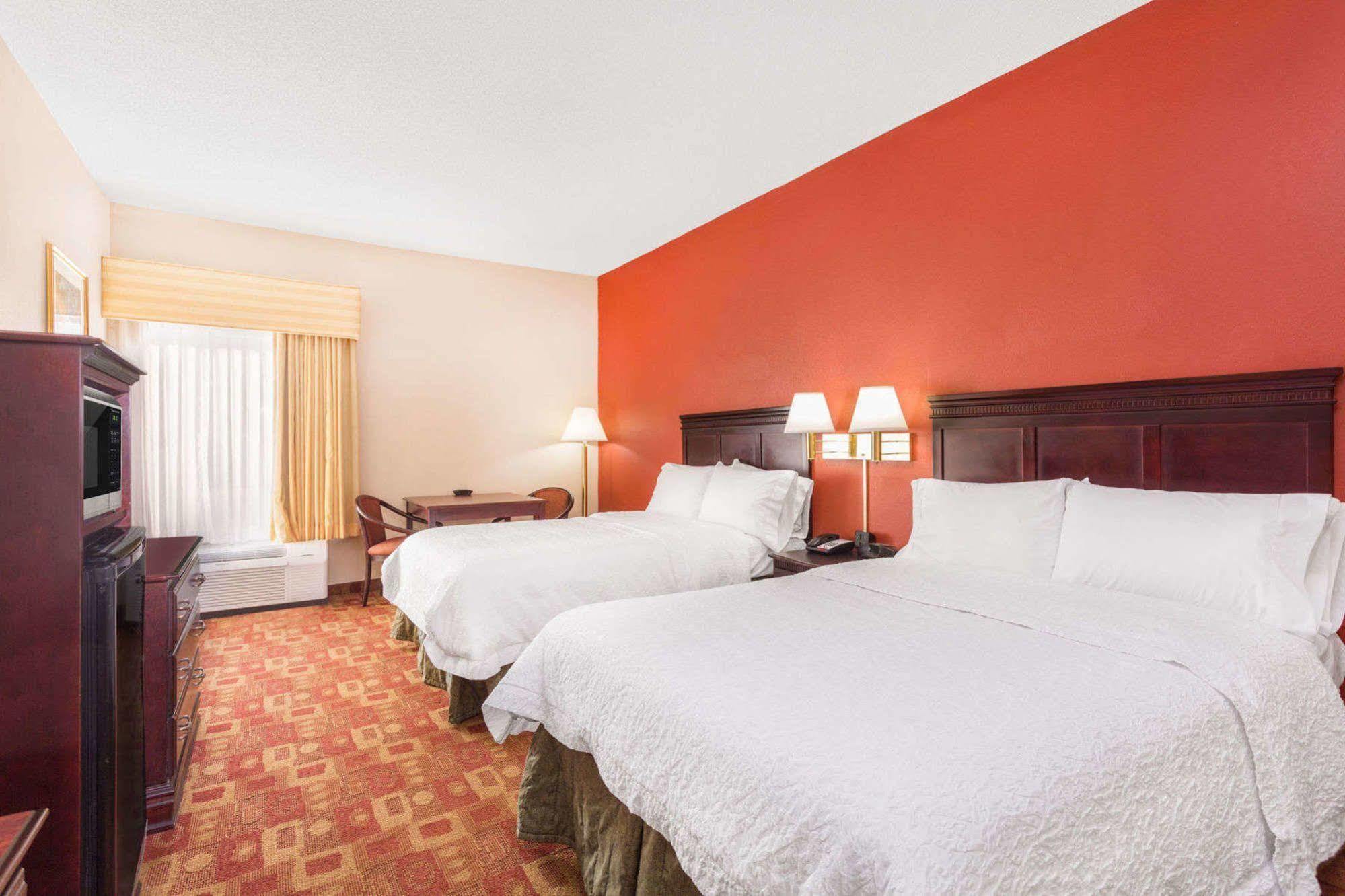 Rome Inn And Suites 외부 사진